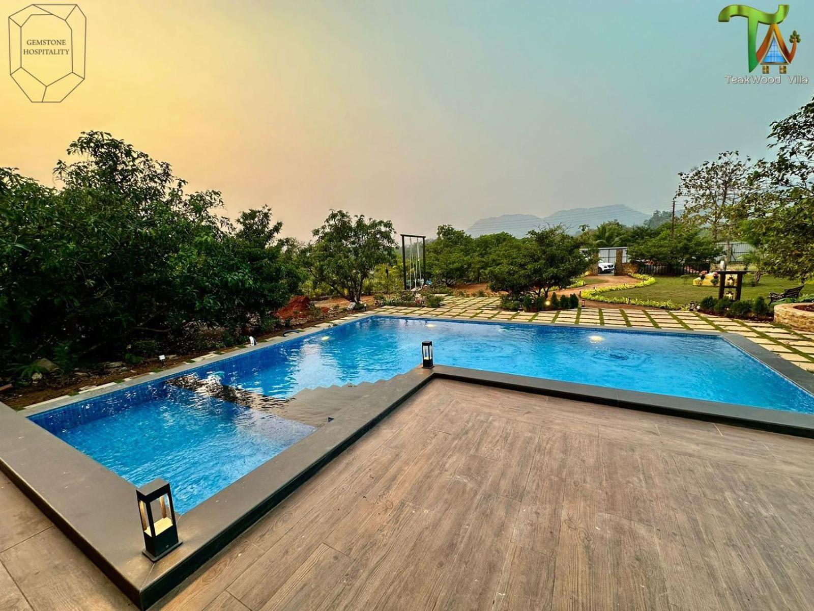 Luxurious 3Bhk W//Pool Teakwood Villa By Gemstone Hospitality Alībāg Eksteriør billede